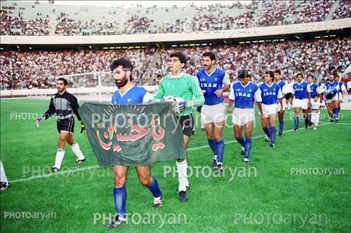 <span style='background: #33747a;font-weight: 300;font-size: 10px;box-shadow: 2px 3px 5px black;border-radius: 2px;margin: 2px;color: #fff;padding: 2px 5px;font - size: 10px;line - height: 22px; '>احمدرضا عابدزاده Ahmad Reza Abedzadeh</span> 