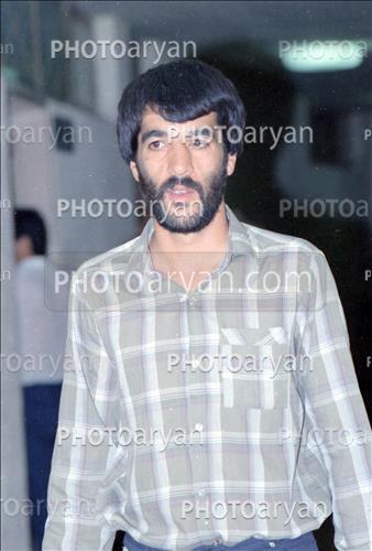 <span style='background: #33747a;box-shadow: 2px 3px 5px black;font-weight: 300;font-size: 10px;border-radius: 2px;margin: 2px;color: #fff;padding: 2px 5px;font - size: 10px;line - height: 22px; '>مصطفی اردستانی</span> 