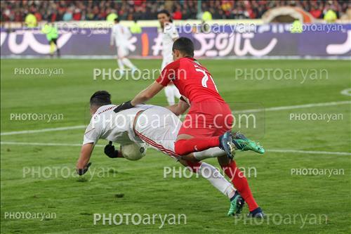 <span style='background: #33747a;box-shadow: 2px 3px 5px black;font-weight: 300;font-size: 10px;border-radius: 2px;margin: 2px;color: #fff;padding: 2px 5px;font - size: 10px;line - height: 22px; '>محمدرضا خانزاده</span> <span style='background: #33747a;box-shadow: 2px 3px 5px black;font-weight: 300;font-size: 10px;border-radius: 2px;margin: 2px;color: #fff;padding: 2px 5px;font - size: 10px;line - height: 22px; '>علی علیپور</span> 