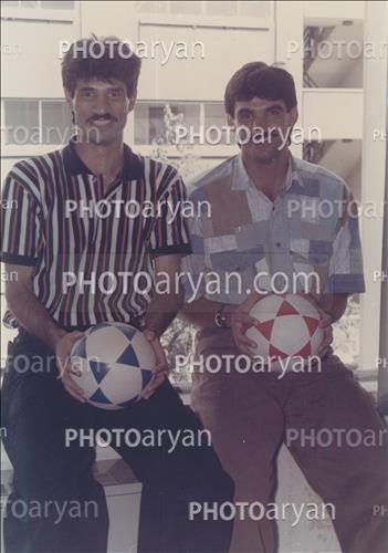 <span style='background: #33747a;font-weight: 300;font-size: 10px;box-shadow: 2px 3px 5px black;border-radius: 2px;margin: 2px;color: #fff;padding: 2px 5px;font - size: 10px;line - height: 22px; '>علی دایی  Ali Daei</span> <span style='background: #33747a;font-weight: 300;font-size: 10px;box-shadow: 2px 3px 5px black;border-radius: 2px;margin: 2px;color: #fff;padding: 2px 5px;font - size: 10px;line - height: 22px; '>بهزاد غلامپور</span> 