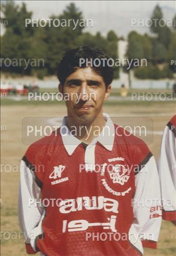 <span style='background: #33747a;box-shadow: 2px 3px 5px black;font-weight: 300;font-size: 10px;border-radius: 2px;margin: 2px;color: #fff;padding: 2px 5px;font - size: 10px;line - height: 22px; '>علی باغمشه</span> 