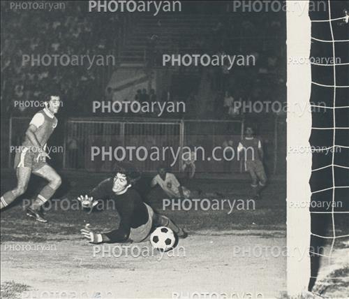 <span style='background: #33747a;box-shadow: 2px 3px 5px black;font-weight: 300;font-size: 10px;border-radius: 2px;margin: 2px;color: #fff;padding: 2px 5px;font - size: 10px;line - height: 22px; '>صفر ایرانپاک</span> 