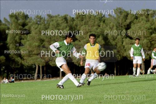 <span style='background: #33747a;font-weight: 300;font-size: 10px;box-shadow: 2px 3px 5px black;border-radius: 2px;margin: 2px;color: #fff;padding: 2px 5px;font - size: 10px;line - height: 22px; '>علیرضا منصوریان</span> <span style='background: #33747a;font-weight: 300;font-size: 10px;box-shadow: 2px 3px 5px black;border-radius: 2px;margin: 2px;color: #fff;padding: 2px 5px;font - size: 10px;line - height: 22px; '>فرهاد مجیدی</span> 