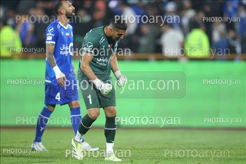 استقلال2-تراکتور0  (1402/08/20)