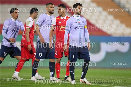 پرسپولیس 2-تراکتور 0  (1402/12/02) - شجاع خلیل زاده,عیسی ال کثیر,محمد نادری,علی نعمتی,عارف آقاسی,