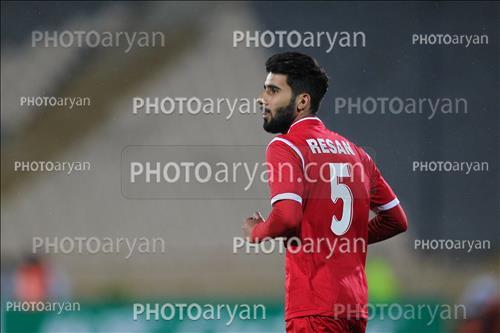 <span style='background: #33747a;font-weight: 300;font-size: 10px;box-shadow: 2px 3px 5px black;border-radius: 2px;margin: 2px;color: #fff;padding: 2px 5px;font - size: 10px;line - height: 22px; '>بشار رسن</span> 