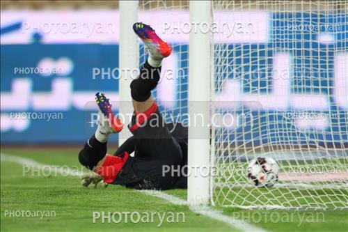 پرسپولیس 1-ذوب آهن 1  (1402/06/02)