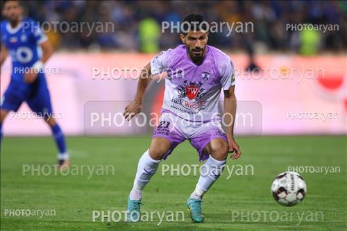 استقلال 3-هوادار 2  (1402/07/28)