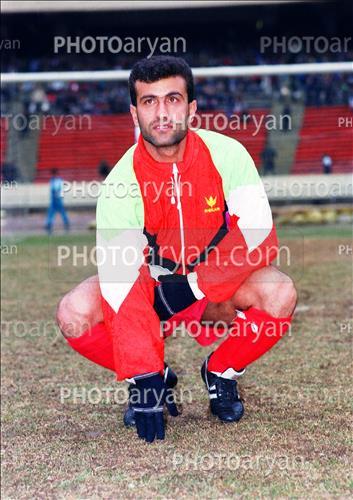 <span style='background: #33747a;font-weight: 300;font-size: 10px;box-shadow: 2px 3px 5px black;border-radius: 2px;margin: 2px;color: #fff;padding: 2px 5px;font - size: 10px;line - height: 22px; '>حمیدروزبهانی</span> 