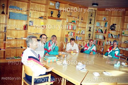 <span style='background: #33747a;box-shadow: 2px 3px 5px black;font-weight: 300;font-size: 10px;border-radius: 2px;margin: 2px;color: #fff;padding: 2px 5px;font - size: 10px;line - height: 22px; '>امیر حاج‌رضایی</span> <span style='background: #33747a;box-shadow: 2px 3px 5px black;font-weight: 300;font-size: 10px;border-radius: 2px;margin: 2px;color: #fff;padding: 2px 5px;font - size: 10px;line - height: 22px; '>علی پروین  Ali Parvin</span> <span style='background: #33747a;box-shadow: 2px 3px 5px black;font-weight: 300;font-size: 10px;border-radius: 2px;margin: 2px;color: #fff;padding: 2px 5px;font - size: 10px;line - height: 22px; '>ناصر ابراهیمی</span> 