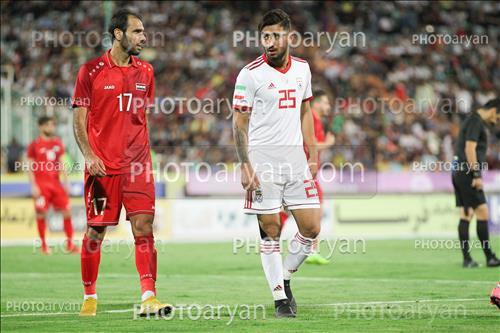 <span style='background: #33747a;box-shadow: 2px 3px 5px black;font-weight: 300;font-size: 10px;border-radius: 2px;margin: 2px;color: #fff;padding: 2px 5px;font - size: 10px;line - height: 22px; '>اللهیار صیادمنش</span> 