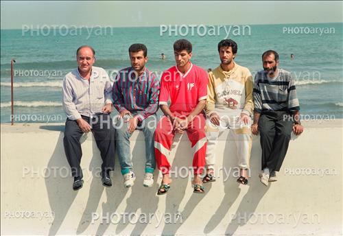 <span style='background: #33747a;box-shadow: 2px 3px 5px black;font-weight: 300;font-size: 10px;border-radius: 2px;margin: 2px;color: #fff;padding: 2px 5px;font - size: 10px;line - height: 22px; '>حمیدروزبهانی</span> <span style='background: #33747a;box-shadow: 2px 3px 5px black;font-weight: 300;font-size: 10px;border-radius: 2px;margin: 2px;color: #fff;padding: 2px 5px;font - size: 10px;line - height: 22px; '>سعید نعیم آبادی</span> <span style='background: #33747a;box-shadow: 2px 3px 5px black;font-weight: 300;font-size: 10px;border-radius: 2px;margin: 2px;color: #fff;padding: 2px 5px;font - size: 10px;line - height: 22px; '>حسن شیر محمدی</span> 