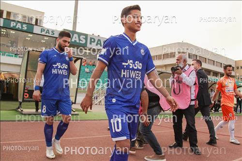 <span style='background: #33747a;font-weight: 300;font-size: 10px;box-shadow: 2px 3px 5px black;border-radius: 2px;margin: 2px;color: #fff;padding: 2px 5px;font - size: 10px;line - height: 22px; '>فرشید اسماعیلی</span> <span style='background: #33747a;font-weight: 300;font-size: 10px;box-shadow: 2px 3px 5px black;border-radius: 2px;margin: 2px;color: #fff;padding: 2px 5px;font - size: 10px;line - height: 22px; '>مهدی قایدی</span> 