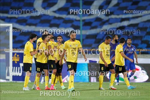 <span style='background: #33747a;box-shadow: 2px 3px 5px black;font-weight: 300;font-size: 10px;border-radius: 2px;margin: 2px;color: #fff;padding: 2px 5px;font - size: 10px;line - height: 22px; '>امید نورافکن</span> <span style='background: #33747a;box-shadow: 2px 3px 5px black;font-weight: 300;font-size: 10px;border-radius: 2px;margin: 2px;color: #fff;padding: 2px 5px;font - size: 10px;line - height: 22px; '>رامین رضائیان</span> <span style='background: #33747a;box-shadow: 2px 3px 5px black;font-weight: 300;font-size: 10px;border-radius: 2px;margin: 2px;color: #fff;padding: 2px 5px;font - size: 10px;line - height: 22px; '>فرشاد احمدزاده</span> 