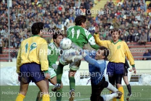 <span style='background: #33747a;box-shadow: 2px 3px 5px black;font-weight: 300;font-size: 10px;border-radius: 2px;margin: 2px;color: #fff;padding: 2px 5px;font - size: 10px;line - height: 22px; '>علیرضا دلیخون</span> <span style='background: #33747a;box-shadow: 2px 3px 5px black;font-weight: 300;font-size: 10px;border-radius: 2px;margin: 2px;color: #fff;padding: 2px 5px;font - size: 10px;line - height: 22px; '>جواد زرینچه</span> <span style='background: #33747a;box-shadow: 2px 3px 5px black;font-weight: 300;font-size: 10px;border-radius: 2px;margin: 2px;color: #fff;padding: 2px 5px;font - size: 10px;line - height: 22px; '>علی اصغر مدیر روستا</span> 