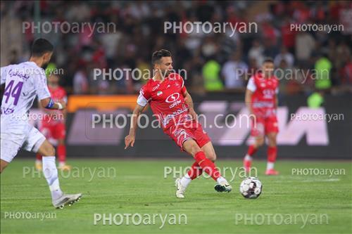 پرسپولیس 2-هوادار 0 (1404/02/25)