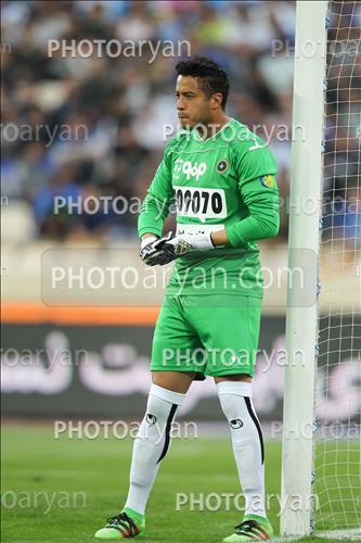 <span style='background: #33747a;box-shadow: 2px 3px 5px black;font-weight: 300;font-size: 10px;border-radius: 2px;margin: 2px;color: #fff;padding: 2px 5px;font - size: 10px;line - height: 22px; '>لی وينستون ليوناردو</span> 