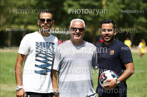 <span style='background: #33747a;font-weight: 300;font-size: 10px;box-shadow: 2px 3px 5px black;border-radius: 2px;margin: 2px;color: #fff;padding: 2px 5px;font - size: 10px;line - height: 22px; '>فرشاد پیوس  Farshad Pious</span> <span style='background: #33747a;font-weight: 300;font-size: 10px;box-shadow: 2px 3px 5px black;border-radius: 2px;margin: 2px;color: #fff;padding: 2px 5px;font - size: 10px;line - height: 22px; '>ماهان پیوس</span> <span style='background: #33747a;font-weight: 300;font-size: 10px;box-shadow: 2px 3px 5px black;border-radius: 2px;margin: 2px;color: #fff;padding: 2px 5px;font - size: 10px;line - height: 22px; '>پویان پیوس</span> 