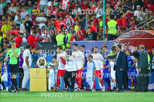 <span style='background: #33747a;box-shadow: 2px 3px 5px black;font-weight: 300;font-size: 10px;border-radius: 2px;margin: 2px;color: #fff;padding: 2px 5px;font - size: 10px;line - height: 22px; '>صالح حردانی</span> <span style='background: #33747a;box-shadow: 2px 3px 5px black;font-weight: 300;font-size: 10px;border-radius: 2px;margin: 2px;color: #fff;padding: 2px 5px;font - size: 10px;line - height: 22px; '>وحید امیری</span> <span style='background: #33747a;box-shadow: 2px 3px 5px black;font-weight: 300;font-size: 10px;border-radius: 2px;margin: 2px;color: #fff;padding: 2px 5px;font - size: 10px;line - height: 22px; '>مرتضی پور علی گنجی</span> 