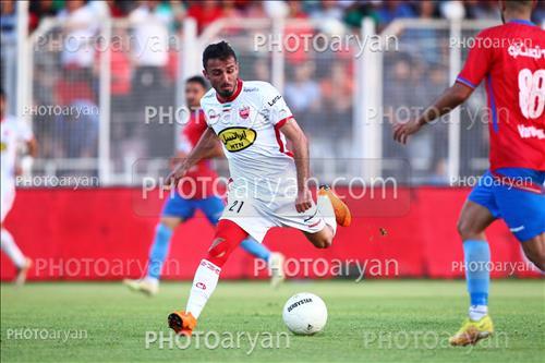 <span style='background: #33747a;box-shadow: 2px 3px 5px black;font-weight: 300;font-size: 10px;border-radius: 2px;margin: 2px;color: #fff;padding: 2px 5px;font - size: 10px;line - height: 22px; '>سعید صادقی</span> 