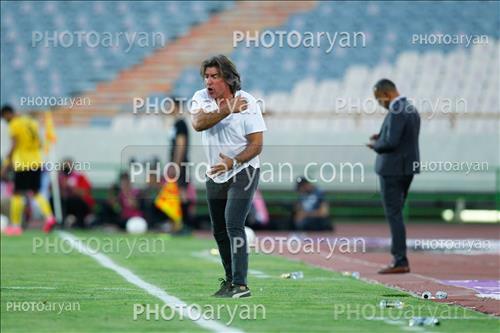 <span style='background: #33747a;font-weight: 300;font-size: 10px;box-shadow: 2px 3px 5px black;border-radius: 2px;margin: 2px;color: #fff;padding: 2px 5px;font - size: 10px;line - height: 22px; '>ریکاردو ساپینتو Ricardo Sá Pinto </span> 