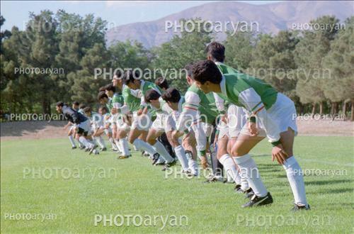 <span style='background: #33747a;box-shadow: 2px 3px 5px black;font-weight: 300;font-size: 10px;border-radius: 2px;margin: 2px;color: #fff;padding: 2px 5px;font - size: 10px;line - height: 22px; '>محسن گروسی</span> 