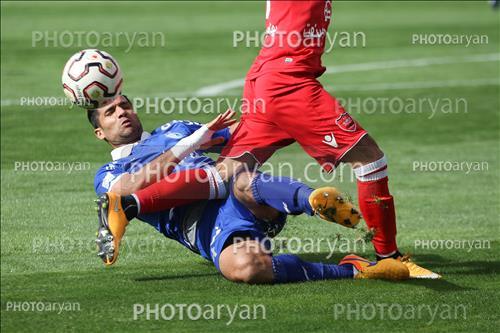 <span style='background: #33747a;font-weight: 300;font-size: 10px;box-shadow: 2px 3px 5px black;border-radius: 2px;margin: 2px;color: #fff;padding: 2px 5px;font - size: 10px;line - height: 22px; '>امیرحسین صادقی</span> 