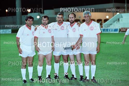 <span style='background: #33747a;box-shadow: 2px 3px 5px black;font-weight: 300;font-size: 10px;border-radius: 2px;margin: 2px;color: #fff;padding: 2px 5px;font - size: 10px;line - height: 22px; '>حمید شیرزادگان</span> <span style='background: #33747a;box-shadow: 2px 3px 5px black;font-weight: 300;font-size: 10px;border-radius: 2px;margin: 2px;color: #fff;padding: 2px 5px;font - size: 10px;line - height: 22px; '>علی پروین  Ali Parvin</span> <span style='background: #33747a;box-shadow: 2px 3px 5px black;font-weight: 300;font-size: 10px;border-radius: 2px;margin: 2px;color: #fff;padding: 2px 5px;font - size: 10px;line - height: 22px; '>محمود خوردبین</span> 