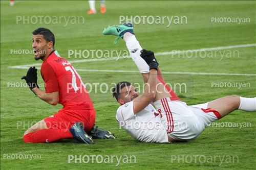 <span style='background: #33747a;box-shadow: 2px 3px 5px black;font-weight: 300;font-size: 10px;border-radius: 2px;margin: 2px;color: #fff;padding: 2px 5px;font - size: 10px;line - height: 22px; '>محمدرضا خانزاده</span> <span style='background: #33747a;box-shadow: 2px 3px 5px black;font-weight: 300;font-size: 10px;border-radius: 2px;margin: 2px;color: #fff;padding: 2px 5px;font - size: 10px;line - height: 22px; '>علی علیپور</span> 