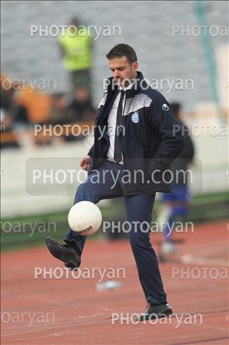 <span style='background: #33747a;box-shadow: 2px 3px 5px black;font-weight: 300;font-size: 10px;border-radius: 2px;margin: 2px;color: #fff;padding: 2px 5px;font - size: 10px;line - height: 22px; '>آندرا استراماچیونی Andrea Stramaccioni</span> 