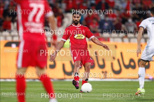 <span style='background: #33747a;box-shadow: 2px 3px 5px black;font-weight: 300;font-size: 10px;border-radius: 2px;margin: 2px;color: #fff;padding: 2px 5px;font - size: 10px;line - height: 22px; '>رضا اسدی</span> 