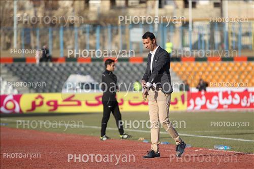 <span style='background: #33747a;font-weight: 300;font-size: 10px;box-shadow: 2px 3px 5px black;border-radius: 2px;margin: 2px;color: #fff;padding: 2px 5px;font - size: 10px;line - height: 22px; '>غلامرضا عنایتی</span> 