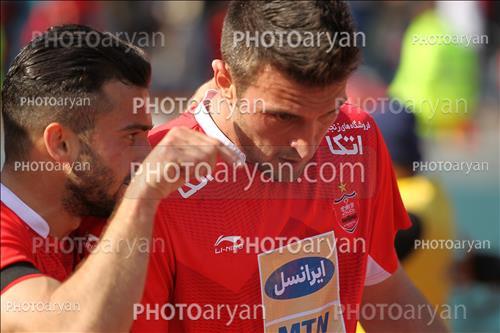 <span style='background: #33747a;box-shadow: 2px 3px 5px black;font-weight: 300;font-size: 10px;border-radius: 2px;margin: 2px;color: #fff;padding: 2px 5px;font - size: 10px;line - height: 22px; '>ماریو بودیمیرMario Budimir</span> <span style='background: #33747a;box-shadow: 2px 3px 5px black;font-weight: 300;font-size: 10px;border-radius: 2px;margin: 2px;color: #fff;padding: 2px 5px;font - size: 10px;line - height: 22px; '>سروش رفیعی</span> 