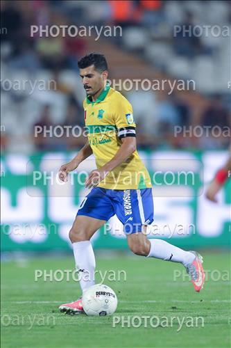 <span style='background: #33747a;box-shadow: 2px 3px 5px black;font-weight: 300;font-size: 10px;border-radius: 2px;margin: 2px;color: #fff;padding: 2px 5px;font - size: 10px;line - height: 22px; '>طالب ریکانی</span> 