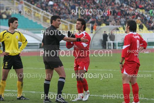 پرسپولیس 2-فجر سپاسی 4 (1384/10/09)