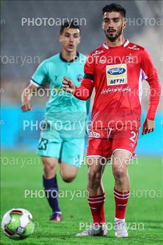 <span style='background: #33747a;font-weight: 300;font-size: 10px;box-shadow: 2px 3px 5px black;border-radius: 2px;margin: 2px;color: #fff;padding: 2px 5px;font - size: 10px;line - height: 22px; '>آدام همتی</span> 