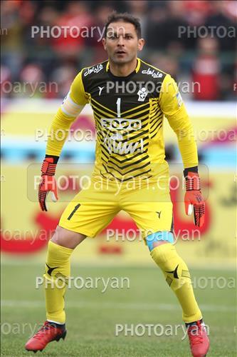 <span style='background: #33747a;box-shadow: 2px 3px 5px black;font-weight: 300;font-size: 10px;border-radius: 2px;margin: 2px;color: #fff;padding: 2px 5px;font - size: 10px;line - height: 22px; '>رحمان احمدی</span> 