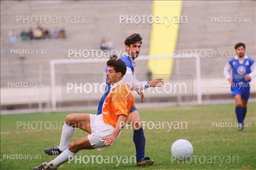 <span style='background: #33747a;box-shadow: 2px 3px 5px black;font-weight: 300;font-size: 10px;border-radius: 2px;margin: 2px;color: #fff;padding: 2px 5px;font - size: 10px;line - height: 22px; '>بهروز پرورش خواه</span> 