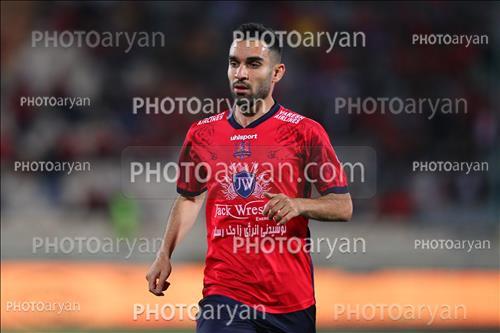 <span style='background: #33747a;box-shadow: 2px 3px 5px black;font-weight: 300;font-size: 10px;border-radius: 2px;margin: 2px;color: #fff;padding: 2px 5px;font - size: 10px;line - height: 22px; '>رضا جعفری</span> 