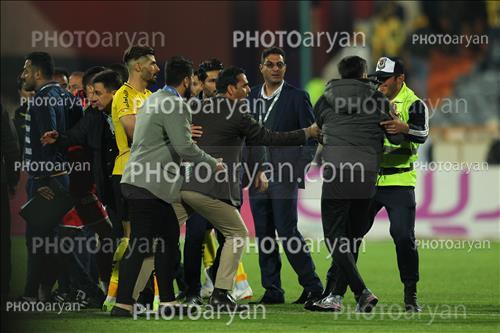 <span style='background: #33747a;box-shadow: 2px 3px 5px black;font-weight: 300;font-size: 10px;border-radius: 2px;margin: 2px;color: #fff;padding: 2px 5px;font - size: 10px;line - height: 22px; '>سعید فتاحی</span> <span style='background: #33747a;box-shadow: 2px 3px 5px black;font-weight: 300;font-size: 10px;border-radius: 2px;margin: 2px;color: #fff;padding: 2px 5px;font - size: 10px;line - height: 22px; '>امیر قلعه نویی</span> <span style='background: #33747a;box-shadow: 2px 3px 5px black;font-weight: 300;font-size: 10px;border-radius: 2px;margin: 2px;color: #fff;padding: 2px 5px;font - size: 10px;line - height: 22px; '>سعید آقایی</span> 