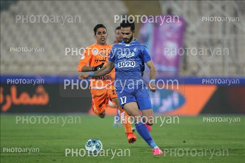 <span style='background: #33747a;box-shadow: 2px 3px 5px black;font-weight: 300;font-size: 10px;border-radius: 2px;margin: 2px;color: #fff;padding: 2px 5px;font - size: 10px;line - height: 22px; '>امید خالدی</span> <span style='background: #33747a;box-shadow: 2px 3px 5px black;font-weight: 300;font-size: 10px;border-radius: 2px;margin: 2px;color: #fff;padding: 2px 5px;font - size: 10px;line - height: 22px; '>علی قربانی</span> 