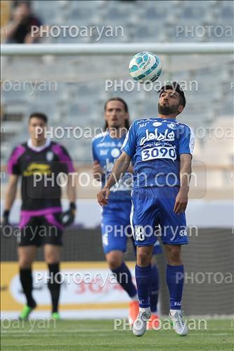 <span style='background: #33747a;font-weight: 300;font-size: 10px;box-shadow: 2px 3px 5px black;border-radius: 2px;margin: 2px;color: #fff;padding: 2px 5px;font - size: 10px;line - height: 22px; '>فرشید اسماعیلی</span> 