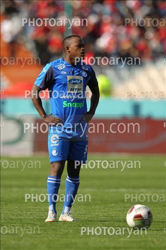 <span style='background: #33747a;box-shadow: 2px 3px 5px black;font-weight: 300;font-size: 10px;border-radius: 2px;margin: 2px;color: #fff;padding: 2px 5px;font - size: 10px;line - height: 22px; '>آیاندا پاتوسیAyanda Patosi</span> 