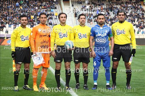 <span style='background: #33747a;box-shadow: 2px 3px 5px black;font-weight: 300;font-size: 10px;border-radius: 2px;margin: 2px;color: #fff;padding: 2px 5px;font - size: 10px;line - height: 22px; '>ابراهیم صادقی</span> <span style='background: #33747a;box-shadow: 2px 3px 5px black;font-weight: 300;font-size: 10px;border-radius: 2px;margin: 2px;color: #fff;padding: 2px 5px;font - size: 10px;line - height: 22px; '>امید ابراهیمی</span> <span style='background: #33747a;box-shadow: 2px 3px 5px black;font-weight: 300;font-size: 10px;border-radius: 2px;margin: 2px;color: #fff;padding: 2px 5px;font - size: 10px;line - height: 22px; '>کاپیتان ها</span> 