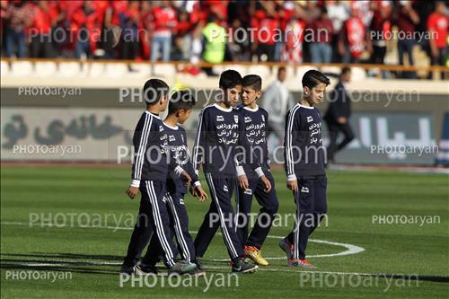 پرسپولیس 4-پدیده  مشهد 0-96/01/30