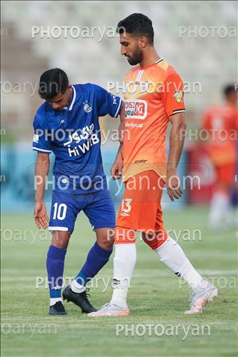 <span style='background: #33747a;box-shadow: 2px 3px 5px black;font-weight: 300;font-size: 10px;border-radius: 2px;margin: 2px;color: #fff;padding: 2px 5px;font - size: 10px;line - height: 22px; '>حسین ماهینی</span> <span style='background: #33747a;box-shadow: 2px 3px 5px black;font-weight: 300;font-size: 10px;border-radius: 2px;margin: 2px;color: #fff;padding: 2px 5px;font - size: 10px;line - height: 22px; '>مهدی قایدی</span> 