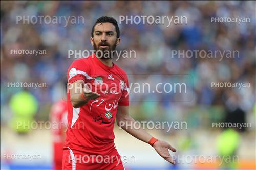 <span style='background: #33747a;box-shadow: 2px 3px 5px black;font-weight: 300;font-size: 10px;border-radius: 2px;margin: 2px;color: #fff;padding: 2px 5px;font - size: 10px;line - height: 22px; '>خالد شفیعی</span> 