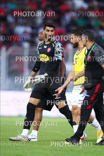 <span style='background: #33747a;box-shadow: 2px 3px 5px black;font-weight: 300;font-size: 10px;border-radius: 2px;margin: 2px;color: #fff;padding: 2px 5px;font - size: 10px;line - height: 22px; '>فرشاد فرجی</span> <span style='background: #33747a;box-shadow: 2px 3px 5px black;font-weight: 300;font-size: 10px;border-radius: 2px;margin: 2px;color: #fff;padding: 2px 5px;font - size: 10px;line - height: 22px; '>علیرضا بیرانوند</span> 