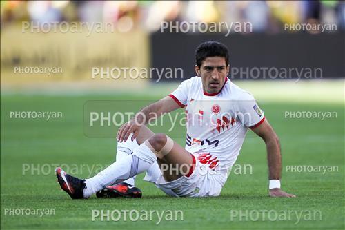 <span style='background: #33747a;box-shadow: 2px 3px 5px black;font-weight: 300;font-size: 10px;border-radius: 2px;margin: 2px;color: #fff;padding: 2px 5px;font - size: 10px;line - height: 22px; '>محسن یوسفی</span> 