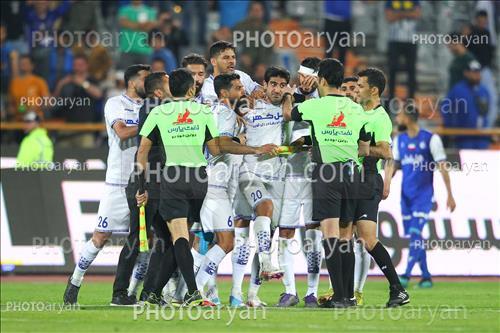 استقلال 2 -گل گهر سیرجان  1 (1401/12/15)